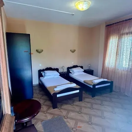 Xenonas Arxontariki Apartmanhotel Mikro Dereio